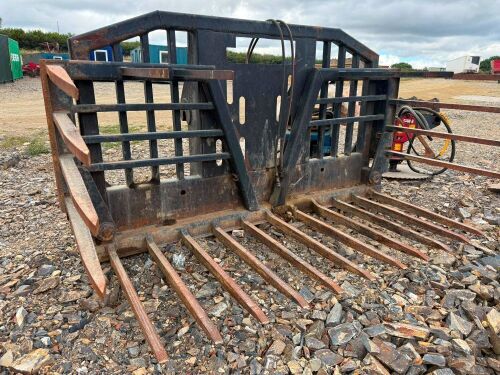 16' FOLDING BUCK RAKE