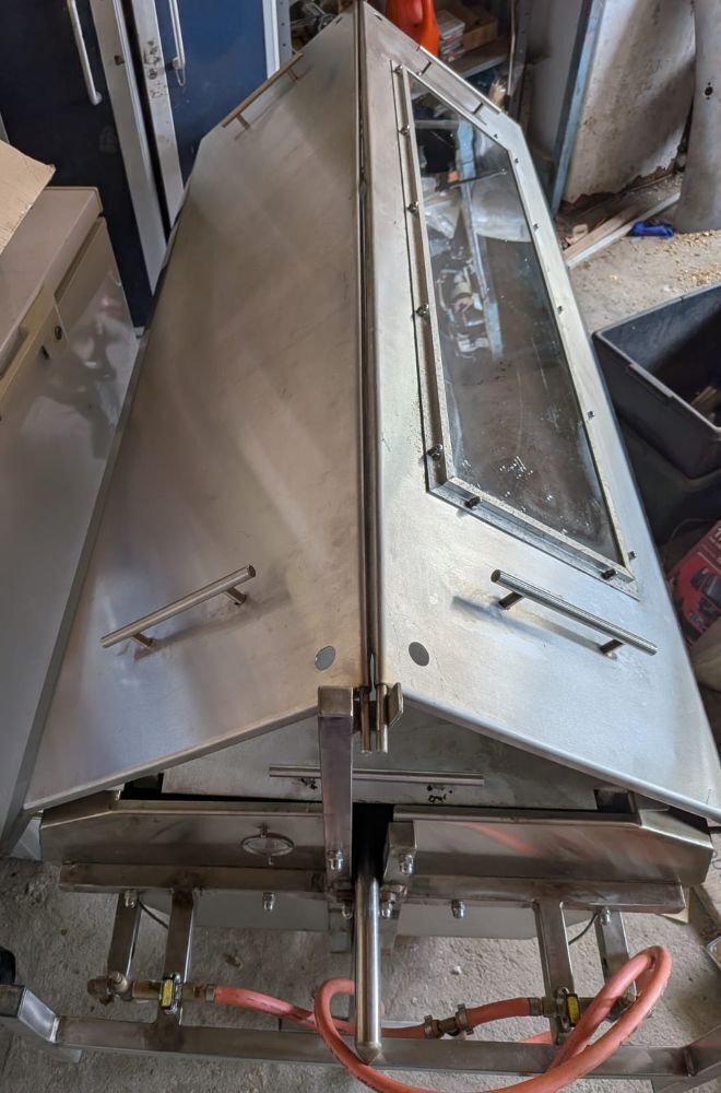 CUSTOM BUILT HOG ROASTER