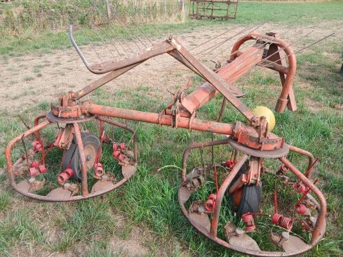 LELY HAYBOB/TURNER