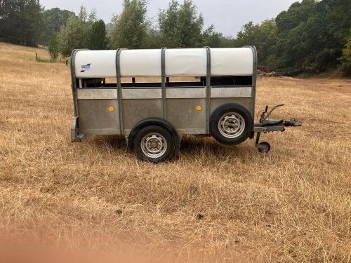 IFOR WILLIAMS 8' P8G LIVESTOCK TRAILER