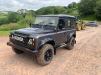 1986 LAND ROVER DEFENDER 90