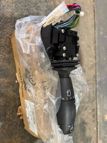JOHN DEERE WINDSCREEN WIPER STALK (1)