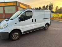 2009 VAUXHALL VIVARO 2.0L VAN - 7