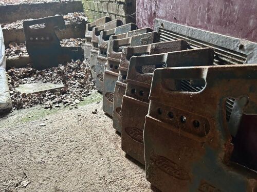 9 X 40KG FORD FRONT WEIGHTS
