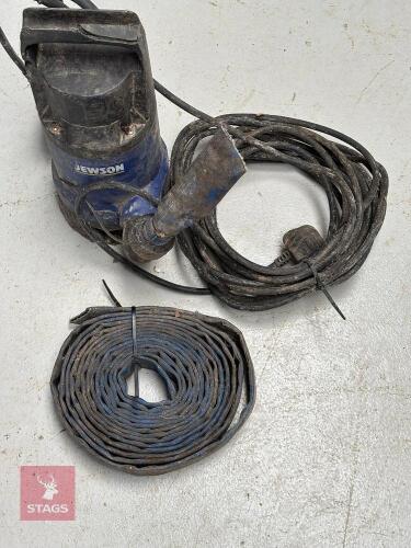 SUBMERSIBLE PUMP & HOSE