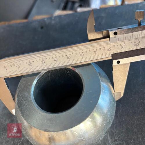 LINKAGE BALLS