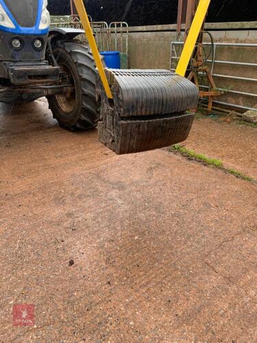 22 NEW HOLLAND 45KG TRACTOR FAN WEIGHTS