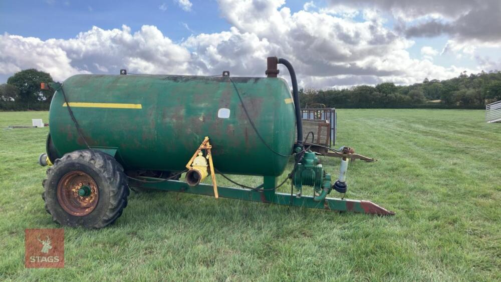 JOHN DEERE SLURRY TANKER