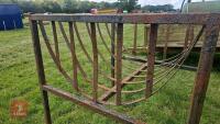 CRADLE BALE FEEDER - 7