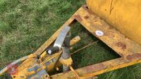 TRAILED STEEL FUEL BOWSER - 3
