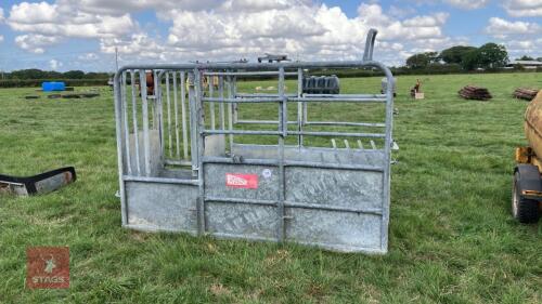 BATEMAN GALVANISED CATTLE CRUSH