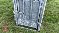 BATEMAN GALVANISED CATTLE CRUSH - 11