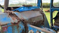 FORD 4600 2WD TRACTOR - 32