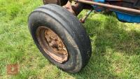 FORD 4600 2WD TRACTOR - 39
