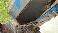 FORD 4600 2WD TRACTOR - 53