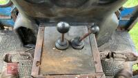 FORD 4600 2WD TRACTOR - 54