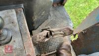 FORD 4600 2WD TRACTOR - 56