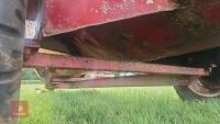 SIDE DISCHARGE DUNG SPREADER - 16