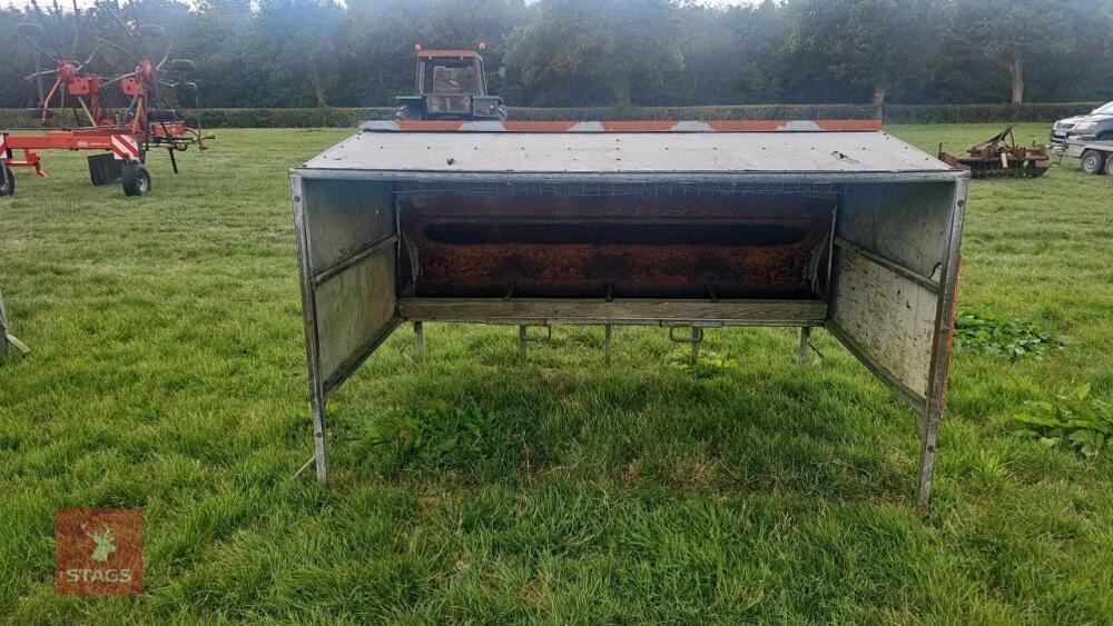 GALVANISED 8' CREEP FEEDER