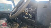 2011 LAND ROVER DEFENDER 100 - 23