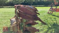 DOWDESWELL DP7E 6F REVERSIBLE PLOUGH - 12