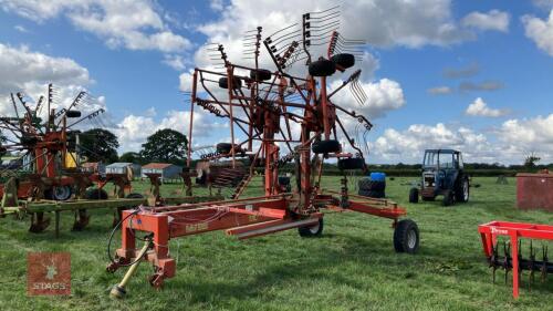 1998 KUHN GA7301 TWIN ROTOR RAKE