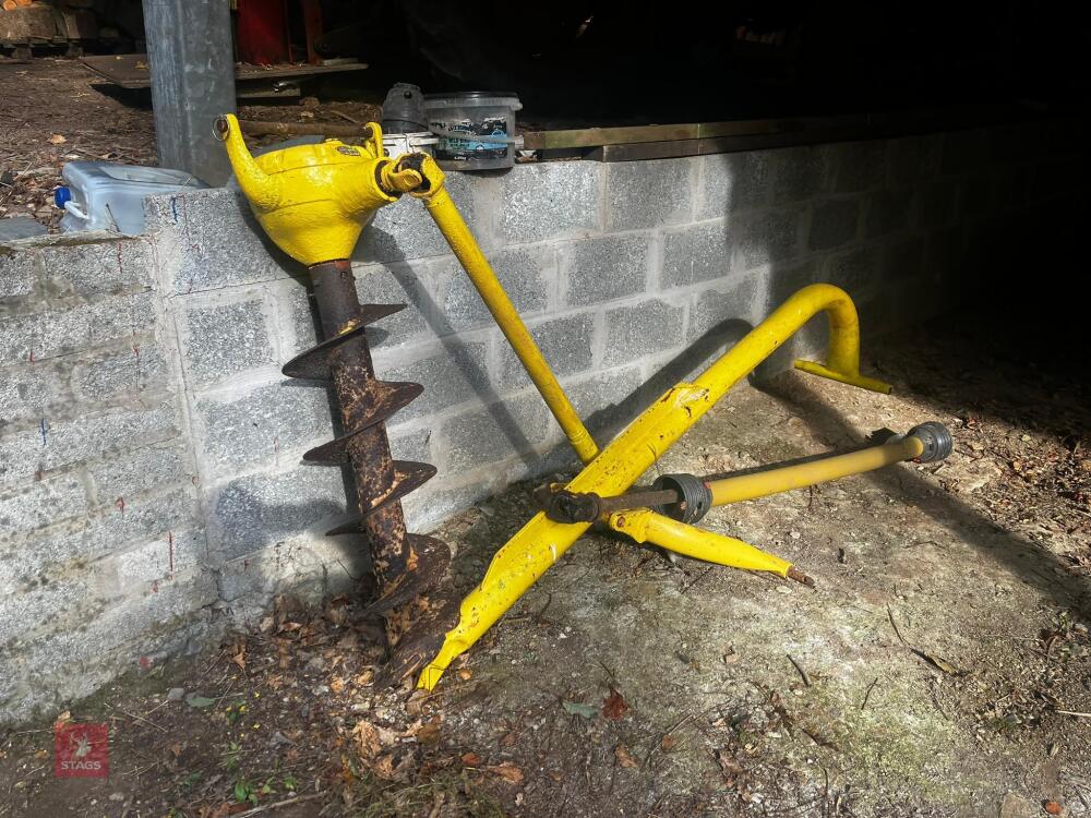 DANUSER POST HOLE BORER