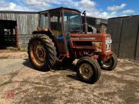 1976 INTERNATIONAL 674 2WD TRACTOR - 4