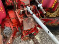 1976 INTERNATIONAL 674 2WD TRACTOR - 26