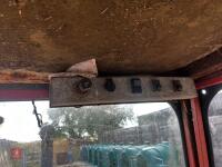 1976 INTERNATIONAL 674 2WD TRACTOR - 55