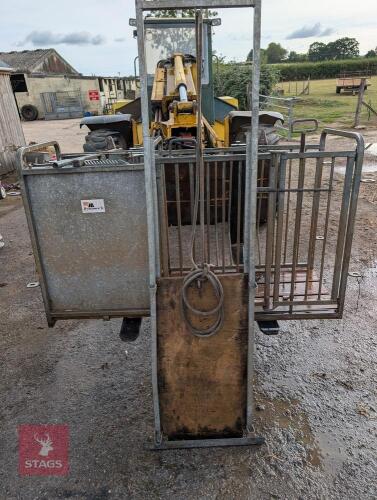 SHEEP GUILLOTINE GATE