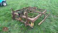FLAT 8 BALE GRAB - 4