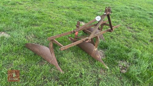 FERGUSON R.DE.20 POTATO RIDGER