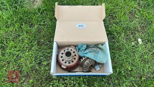 SAME SILVER DIFFERENTIAL HOUSING