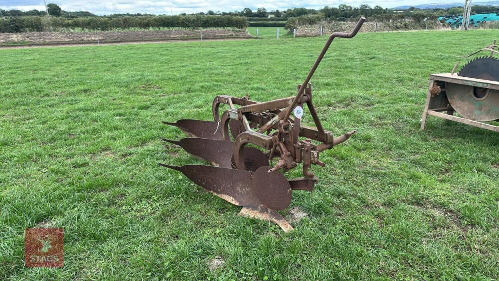 3 FURROW CONVENTIONAL PLOUGH