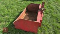 4' TIPPING LINK BOX - 3