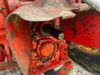 1976 INTERNATIONAL 674 2WD TRACTOR - 27