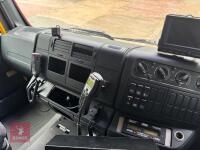 2004 MAN TG-A 26.363 CURTAIN SIDE LORRY - 9
