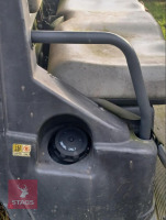 KUBOTA RTV 900 4WD GATOR - 3