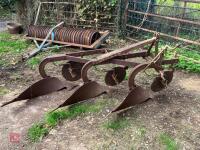 3 FURROW MASSEY FERGUSON PLOUGH - 2