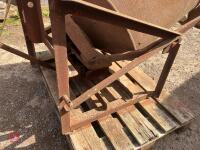 TEAGLE CONCRETE MIXER - 3