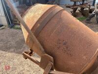 TEAGLE CONCRETE MIXER - 14