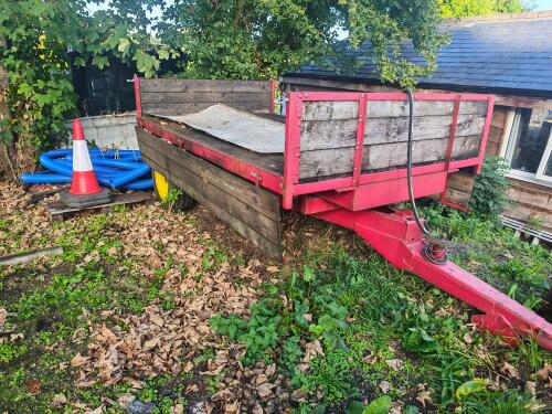 SINGLE AXLE TRIPPING TRAILER