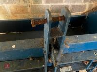 FLEMING TIPPING LINK BOX - 5