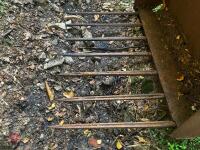 4' DUNG FORK - 8
