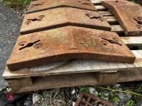 JOHN DEERE FRONT TRACTOR WEIGHTS - 7