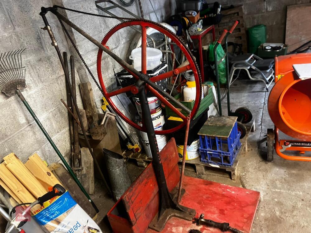 WOLSELEY HAND CRANKED SHEARER UNIT