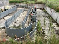 RITCHIE TROMBONE SHEEP HANDLING SYSTEM - 2