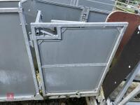 RITCHIE TROMBONE SHEEP HANDLING SYSTEM - 51