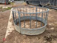 SHEEP RING FEEDER (1)